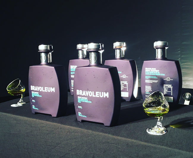 Bravoleum presentó su nuevo AOVE, Night Harvest, en el Planetario Astroandalus